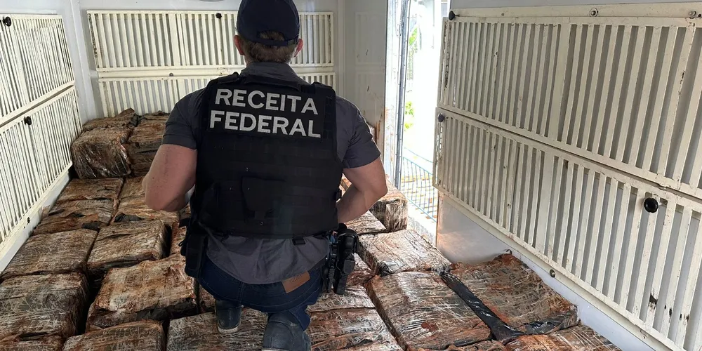 A ação contou com o apoio do serviço de inteligência da Polícia Militar