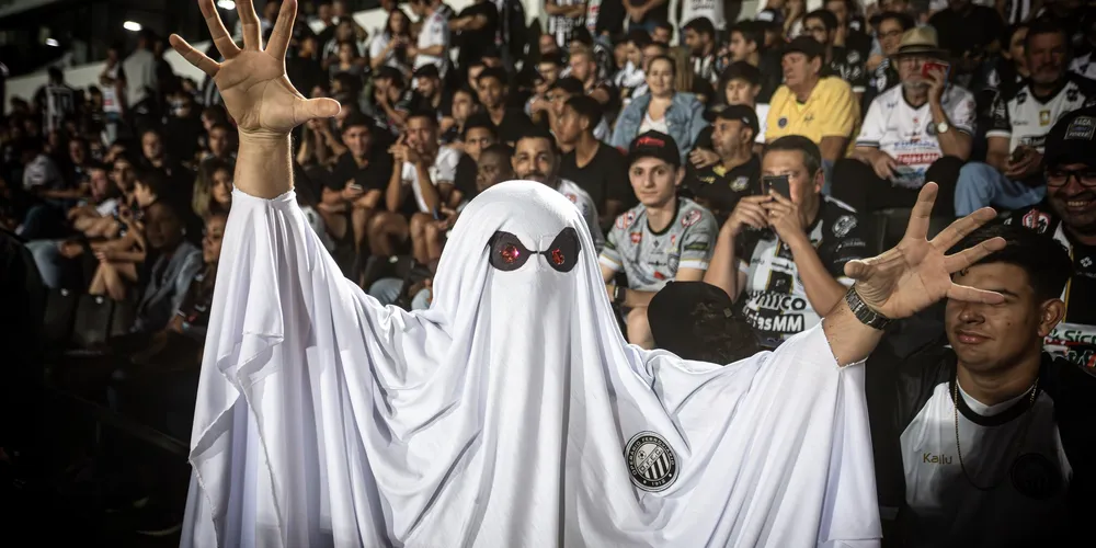O Fantasma entra em campo às 16h deste domingo (30)
