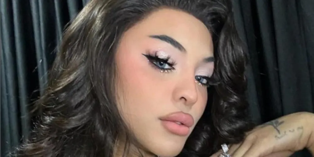 A parceria entre o Waze e a cantora brasileira visa trazer uma experiência divertida e personalizada