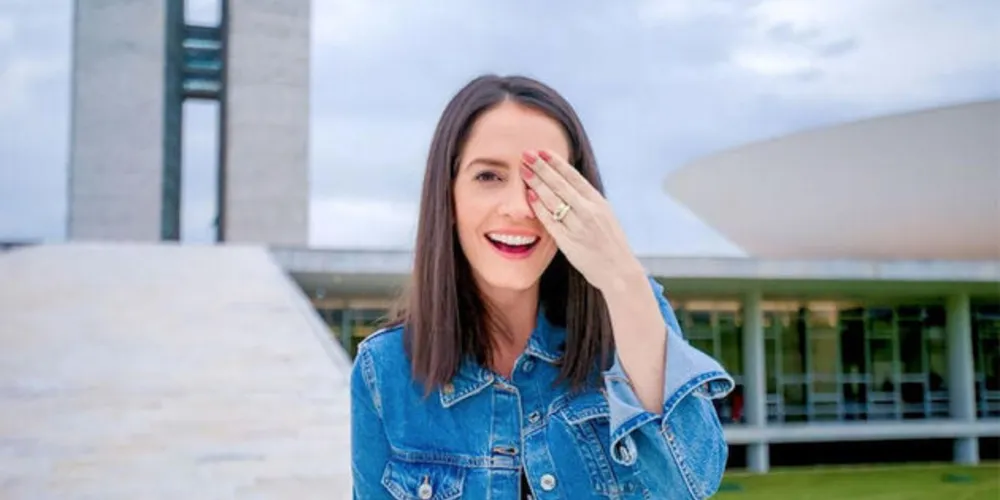 Amália teve complicações após cirurgia que retirou um nódulo do pâncreas