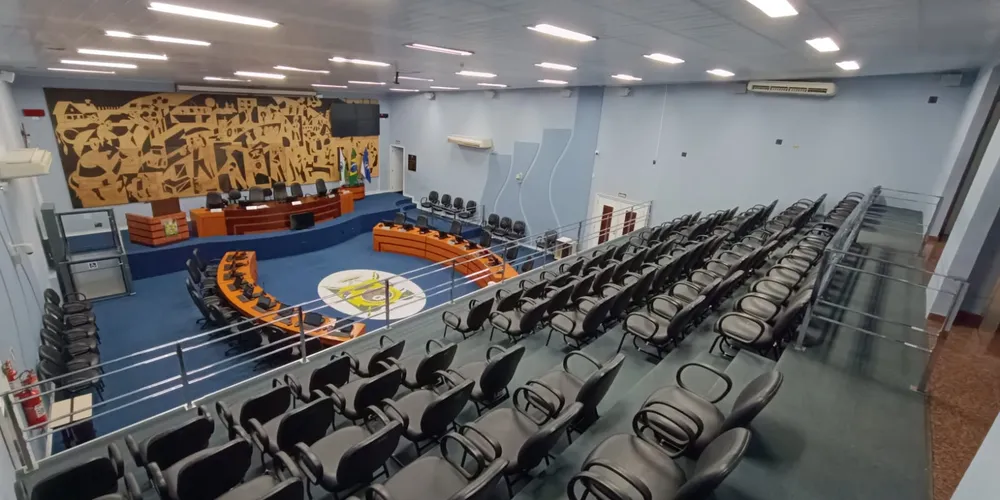 Das dez convenções já confirmadas, sete serão na Câmara