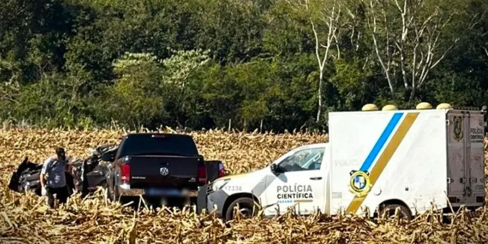 Veículo capotou várias vezes; condutor foi ejetado do carro