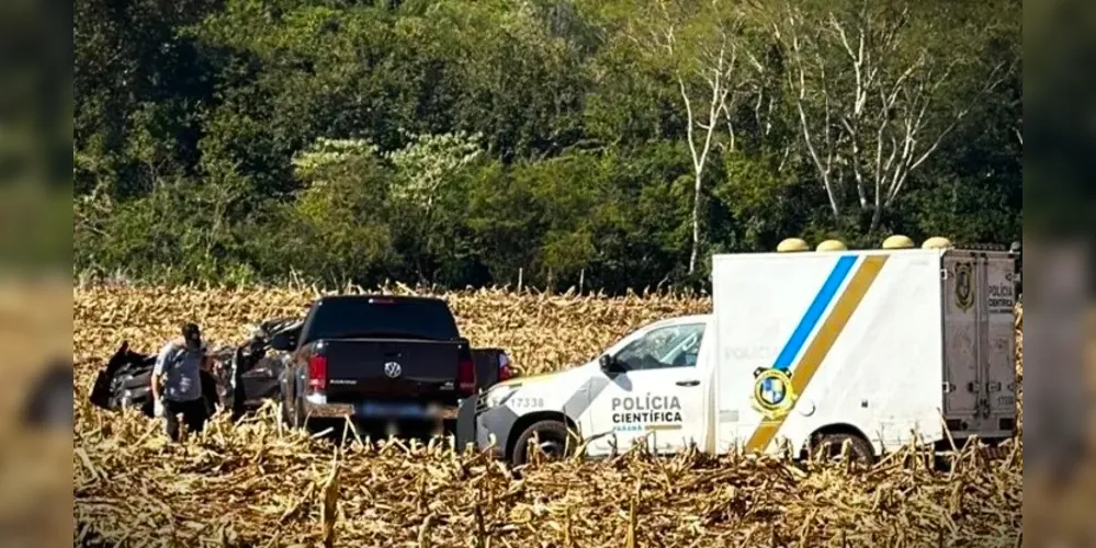 Veículo capotou várias vezes; condutor foi ejetado do carro