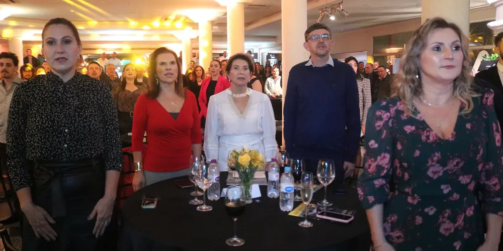 Prefeita Elizabeth Schmidt marcou presença no evento