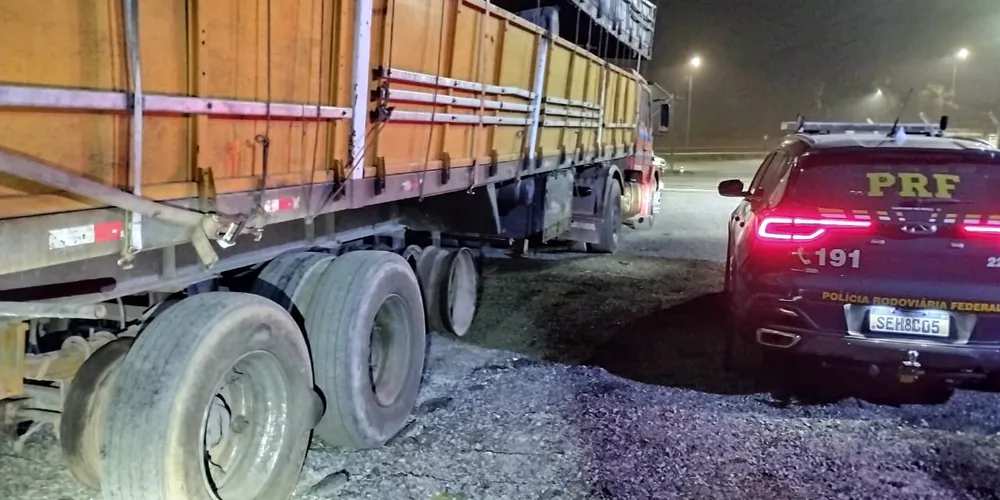 Flagrante aconteceu na noite desta sexta-feira (21)