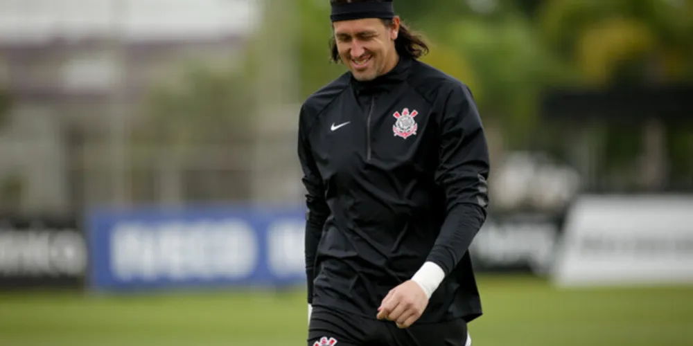 Atleta soma 712 jogos pelo time alvinegro