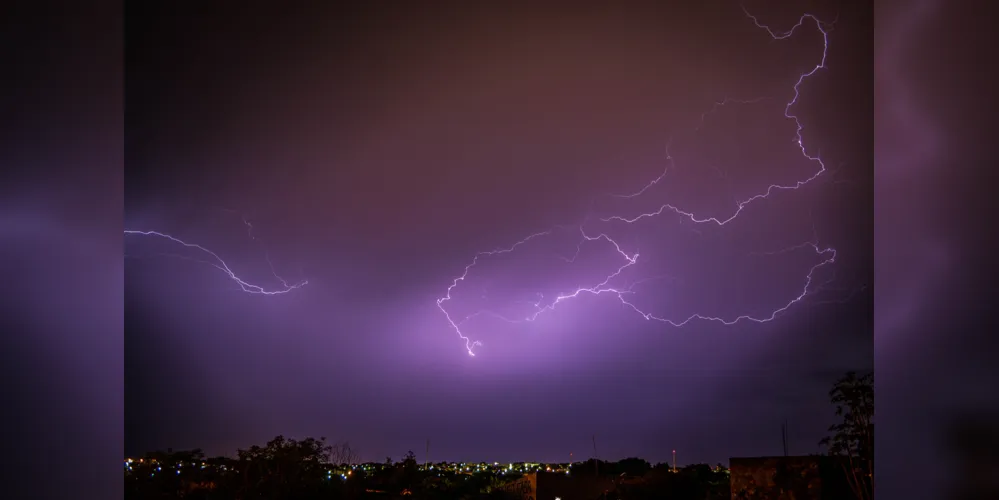 Alerta segue até às 10h de quarta-feira (10)