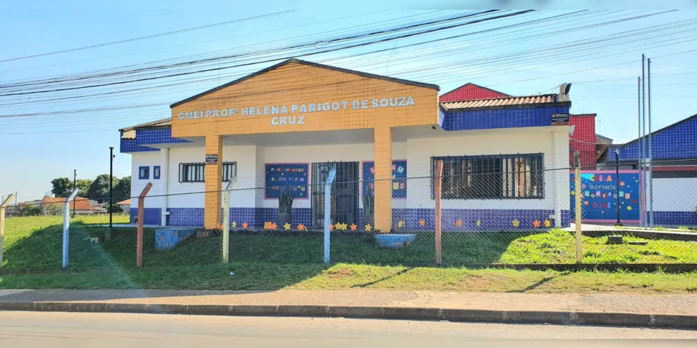 CMEI Professora Helena Parigot de Souza Cruz se localiza no Parque dos Pinheiros