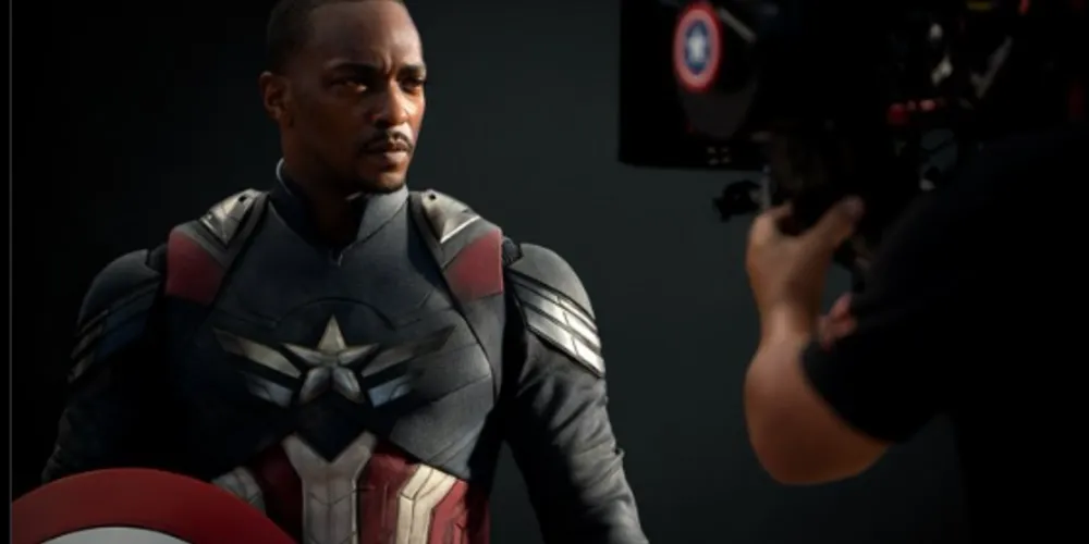 Anthony Mackie, o novo Capitão América da Marvel, postou uma nova foto com mais detalhes de seu traje.