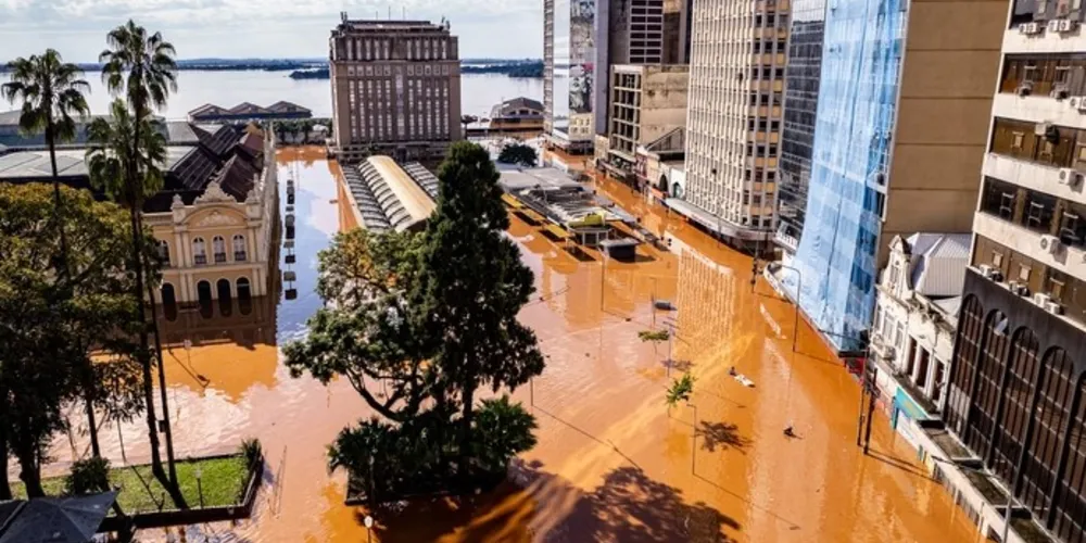 Enchentes alagaram Porto Alegre e inúmeros outros municípios gaúchos
