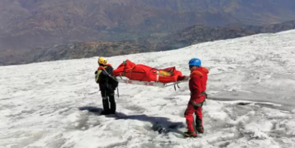 Corpo do alpinista William Stampfl foi encontrado após 22 anos, em montanha peruana