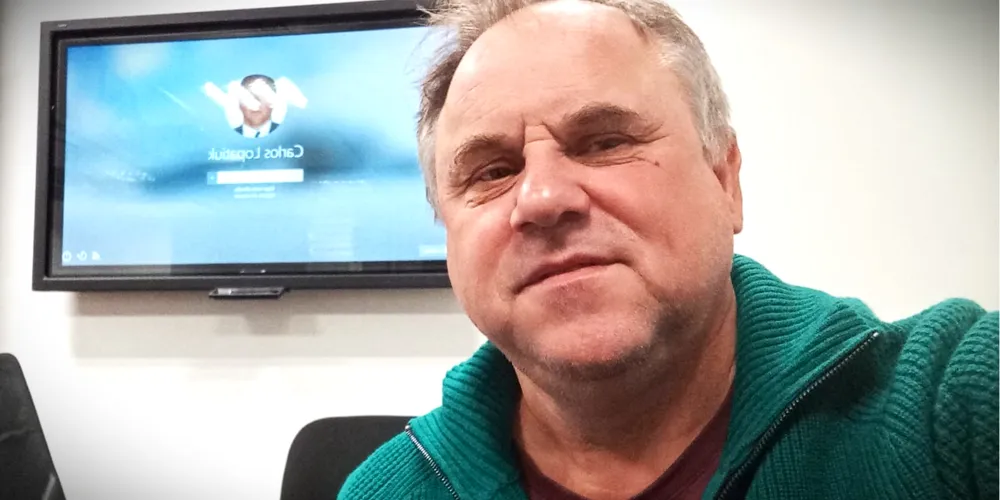 Carlos Lopatiuk é advogado, contador e natural de Ponta Grossa