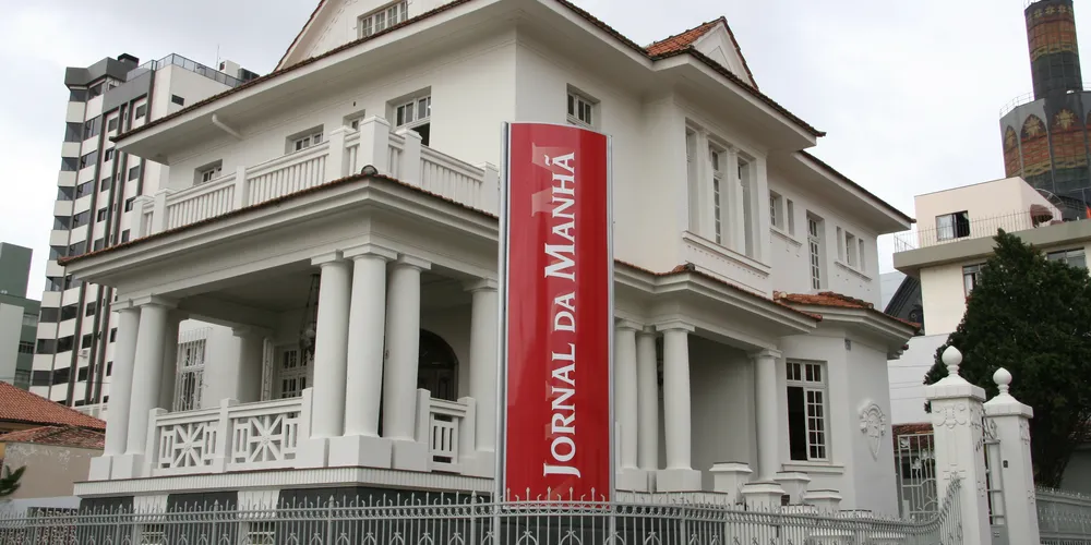 Prédio na Rua Padre João Lux abrigou a sede do Jornal da Manhã, entre 2007 e 2010