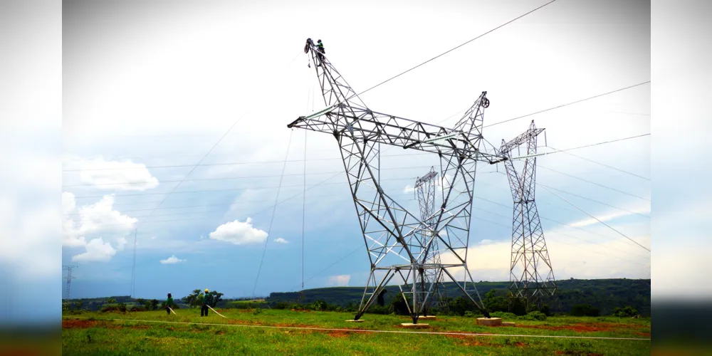 Em 2024, a Copel está aplicando o maior montante de sua história na modernização da rede elétrica