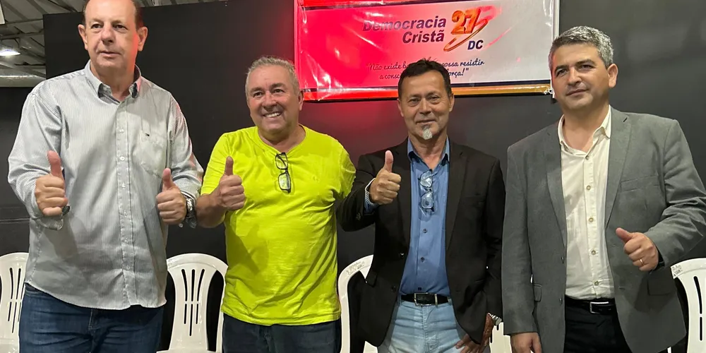 Líderes do partido discursaram no evento