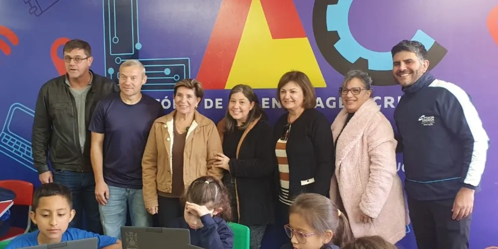 Além de lançar a obra e autorizar a licitação, a prefeita também realizou em Guaragi a entrega de um Laboratório de Aprendizagem Criativa (LAC) para a Escola Maria Elvira