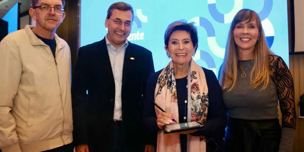 A prefeita Elizabeth Schmidt ressaltou a importância das iniciativas para o desenvolvimento do município