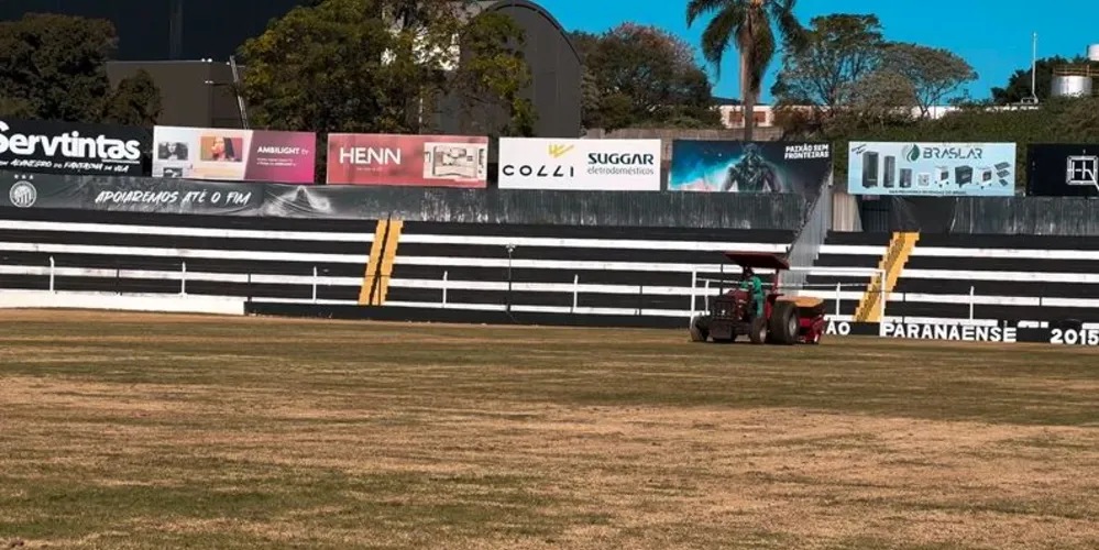 O objetivo é preservar o gramado com as baixas temperaturas e possíveis geadas durante o inverno