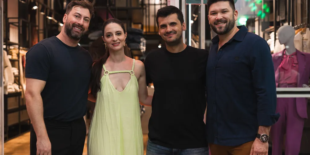 Fernando, Isabela, Eduardo e
Anderson.