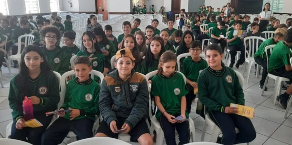 Temática, com linguagem adequada aos alunos, foi de grande importância