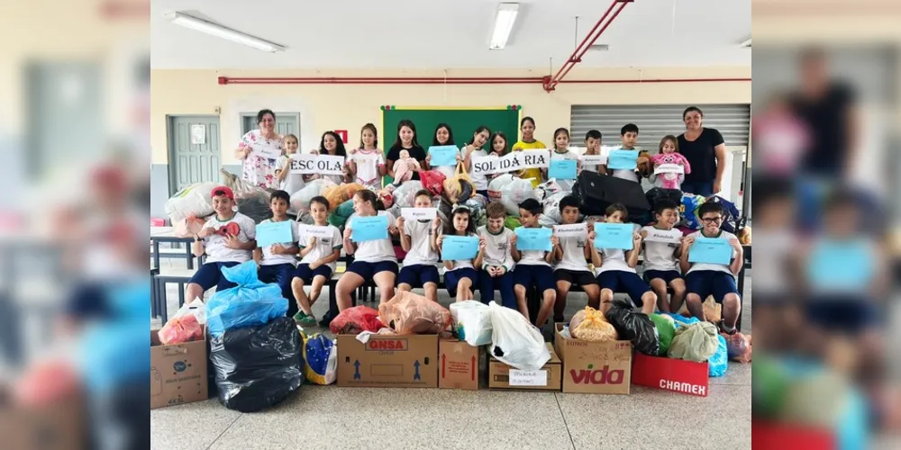 Além de itens arrecadados, educandos puderam mandar mensagens de apoio