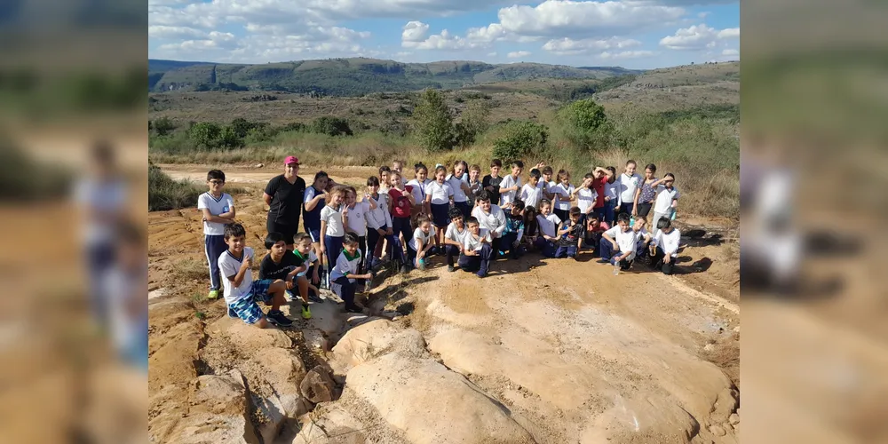 Visita ao município vizinho mostrou belezas locais e questões práticas do conteúdo