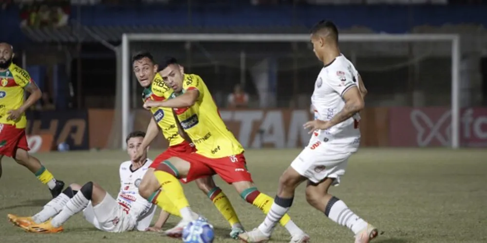 Fantasma nunca venceu o time catarinense fora de casa