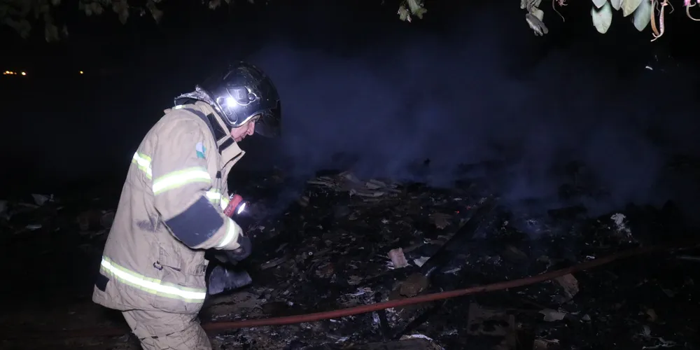 Incêndio mobilizou equipe do Corpo de Bombeiros