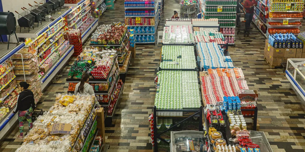 Juntos, os itens da cesta passaram a custar R$ 968,22