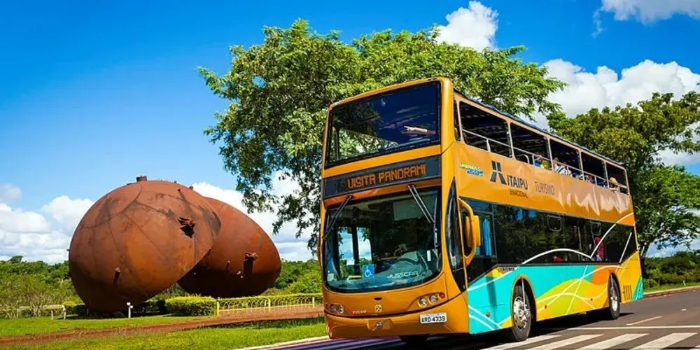Moradores da região binacional e lindeiros ao Lago de Itaipu têm desconto no passeio Itaipu Especial