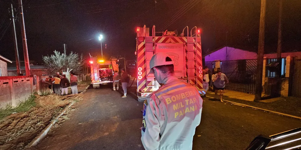 Bombeiros foram acionados para realizar os atendimentos