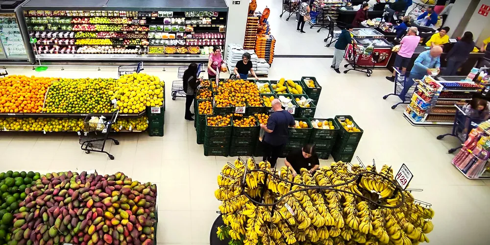 Preço da banana-caturra foi o que mais caiu em maio