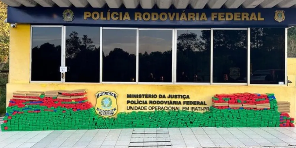 PRF apreende mais de 1 tonelada de maconha em Irati