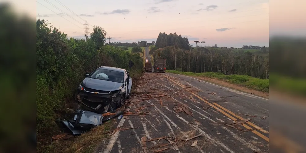 Acidente aconteceu na PR-364, em Irati, nos Campos Gerais