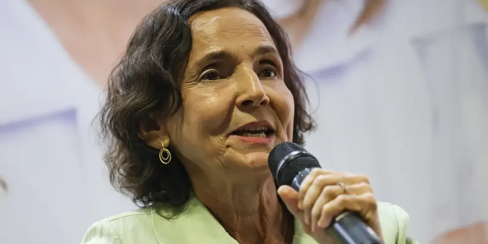 Secretária executiva do MEC, Izolda Cela comunica saída da pasta