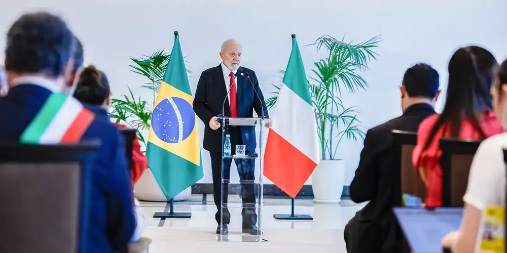 Presidente participou como convidado em encontro da Cúpula do G7