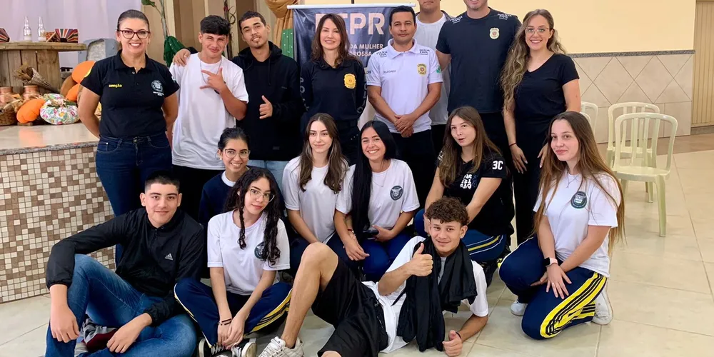 Atividade aconteceu na Escola Estadual Cívico-Militar Padre Carlos Zelesny