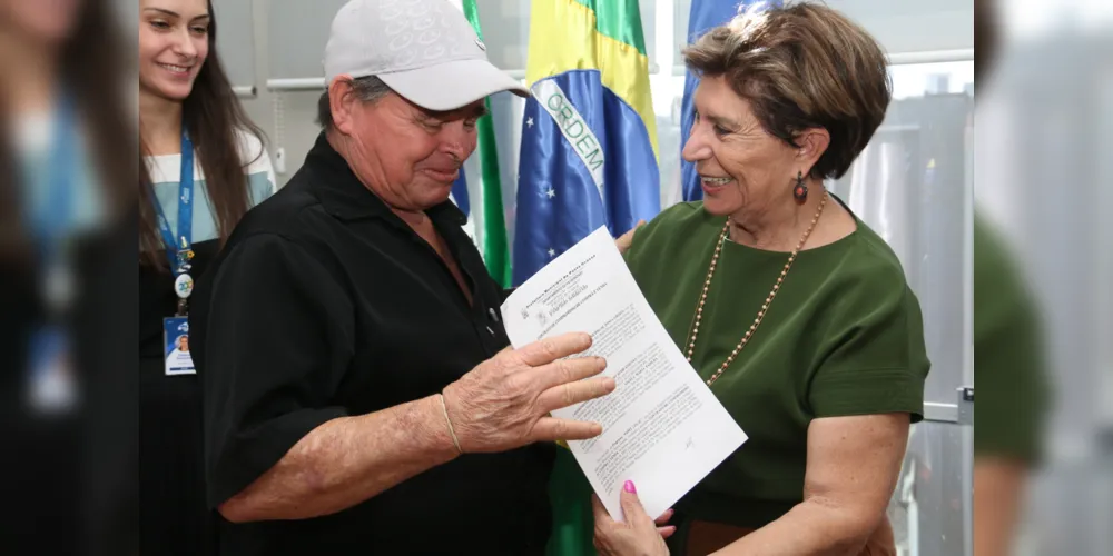 Para a prefeita Elizabeth Schmidt, o Papel Legal é o compromisso da gestão municipal com as famílias