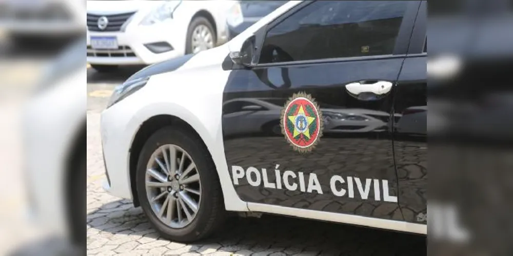 A Polícia Civil abriu um inquérito para investigar o que provocou a queda e apurar as responsabilidades pela morte do trabalhador