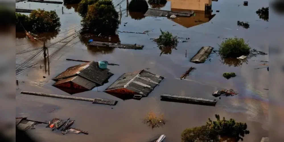 Mais de 130 mortes já foram confirmadas