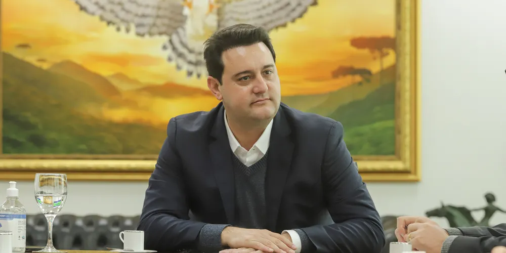 Governador Ratinho Junior exaltou a importância do Jornal da Manhã