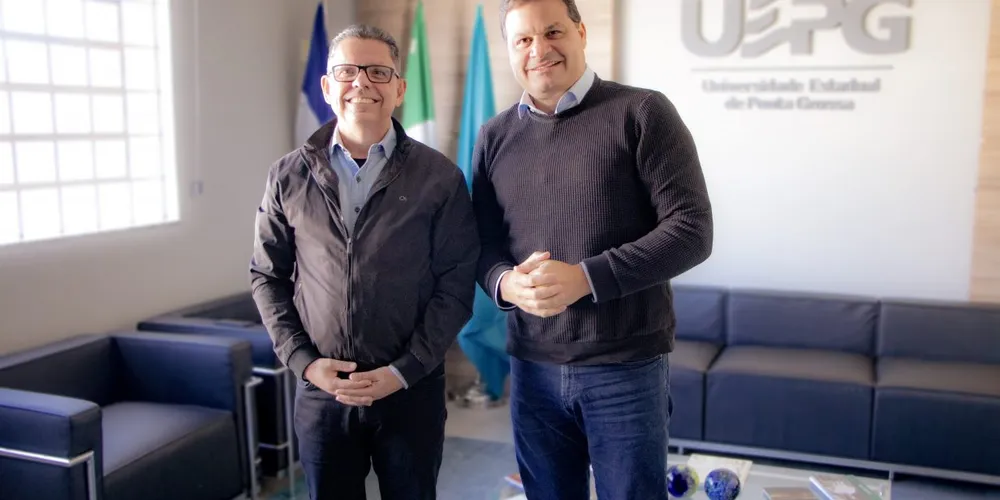 Sandro Alex e Miguel Sanches Neto conversaram sobre a verba