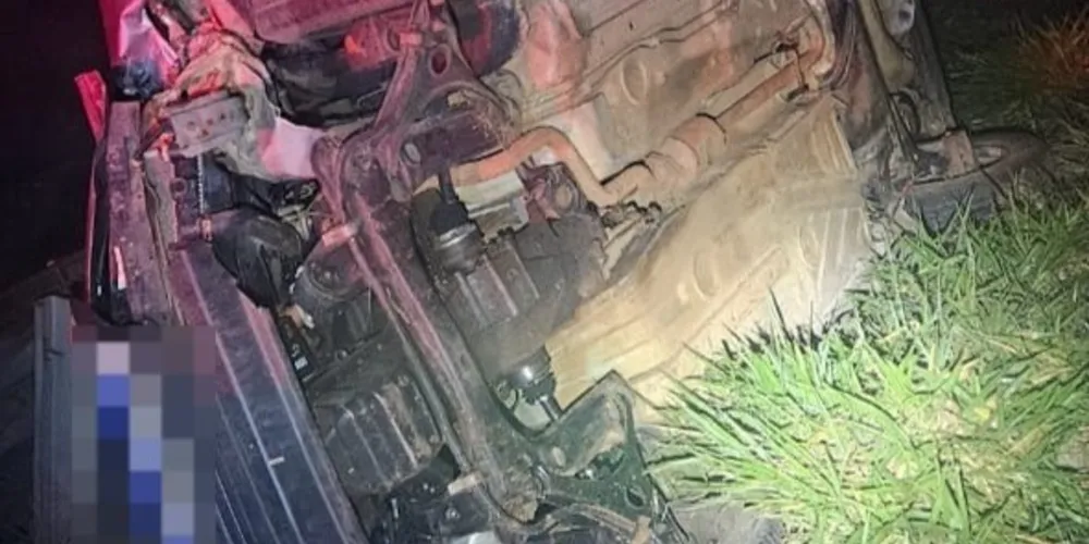 Motorista e passageiro foram levados para UPA de Castro