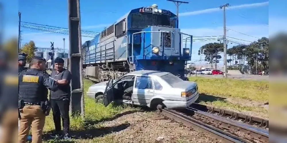 Acidente aconteceu em Pinhais, na Região Metropolitana de Curitiba