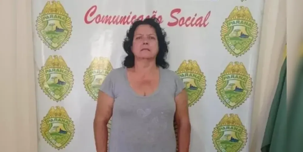 Tânia, de 59 anos, é acusada de matar a própria filha, Andréa, para ficar com a guarda do neto, de 5