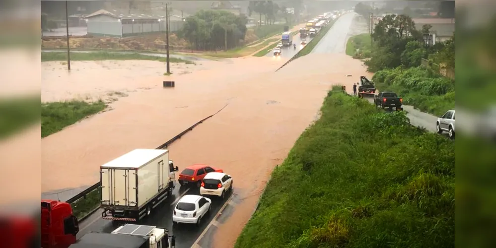 Fortes chuvas podem atingir Ponta Grossa nesta segunda-feira (24)