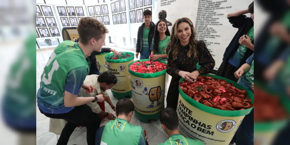 Os estudantes também conheceram os espaços da Assembleia Legislativa