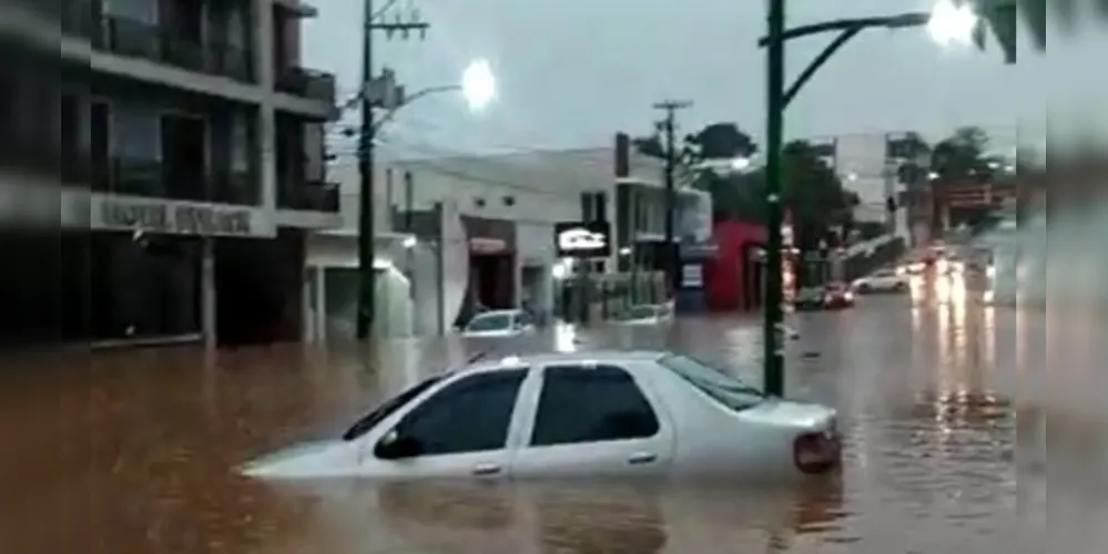 Imagens mostram centro da cidade ainda no final de 2023