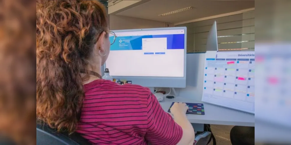 A Biblioteca da Universidade Estadual de Ponta Grossa (Bicen-UEPG) contará com nova plataforma digital com mais de quinze mil títulos.