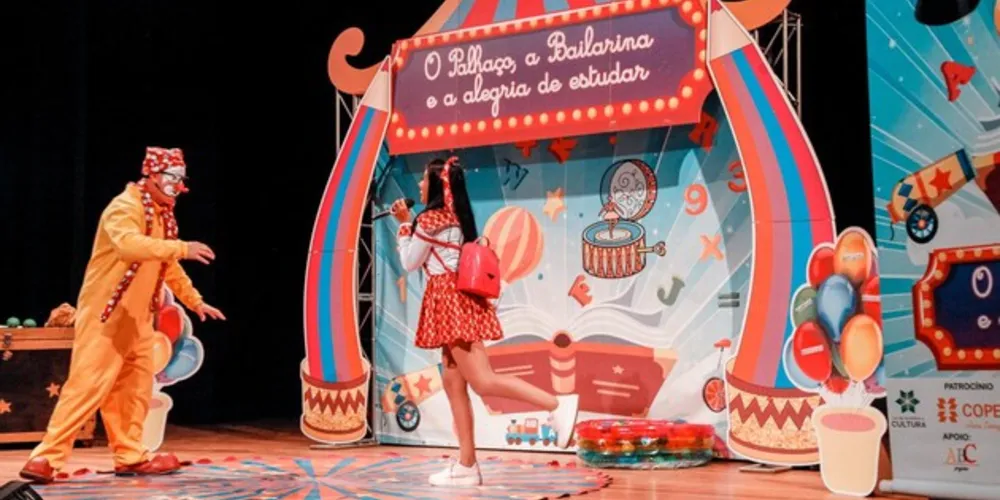 Espetáculo tem como personagens Palhaço Picolé e Bailarina